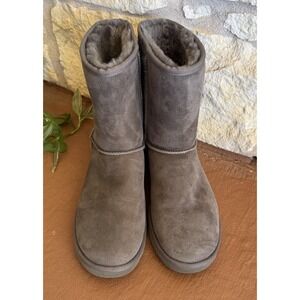 New! Ugg Classic Short II Suede Water-Repellent Gray Suede Boot Men's 12 1016223